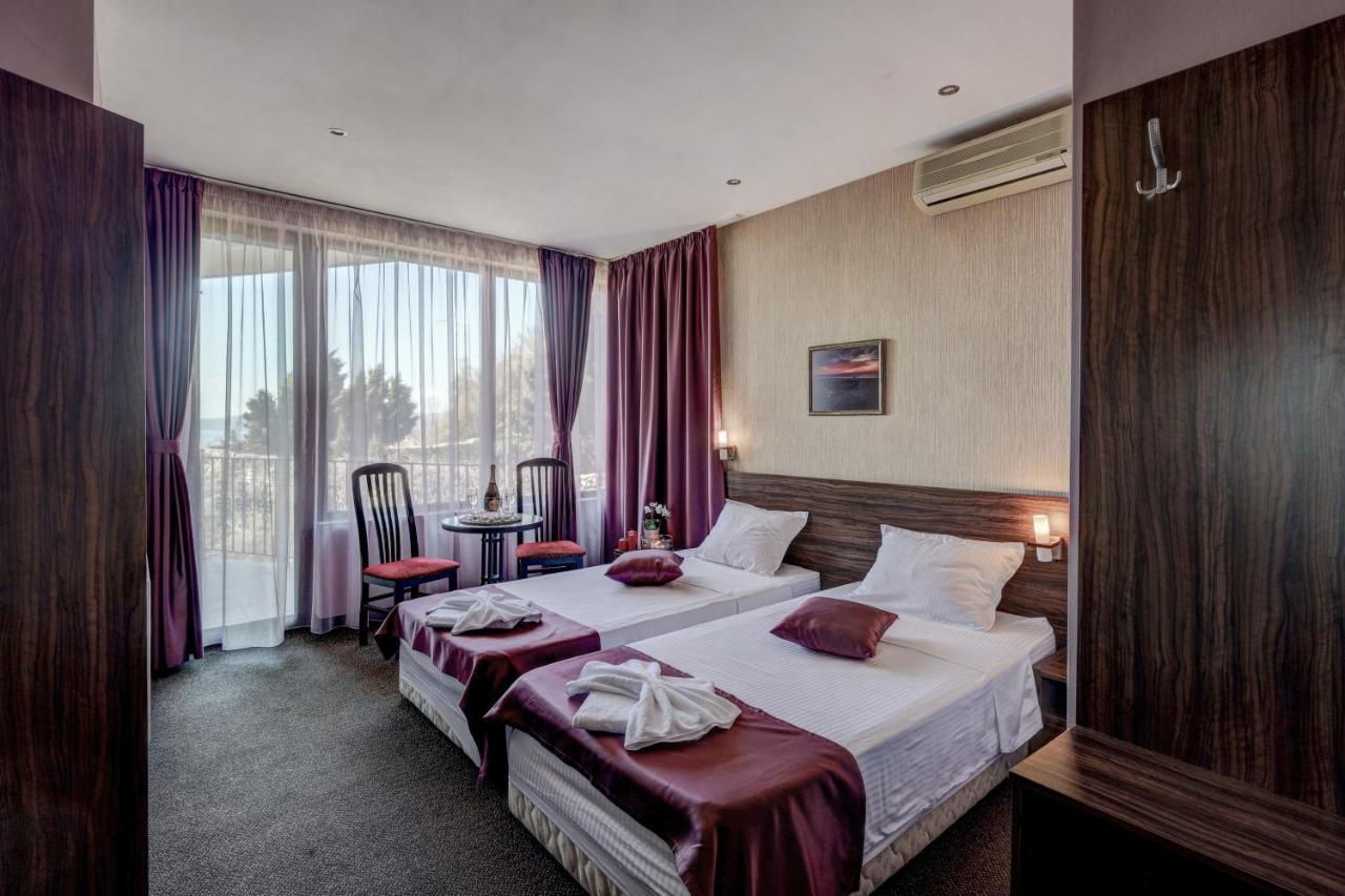 Ellinis Hotel Warna Zewnętrze zdjęcie